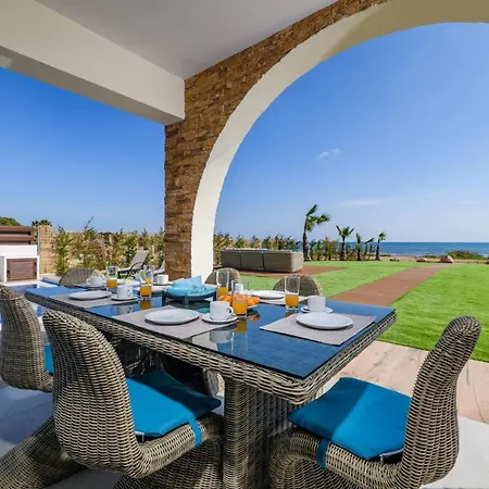 וילה Serenity Seafront *