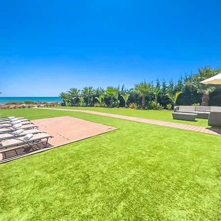 וילה Serenity Seafront איה נאפה